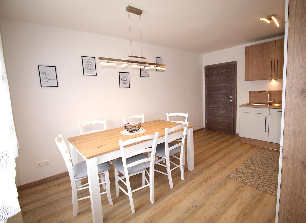 Ferienwohnung "Haus Falle" Schiefling am See Exterior foto