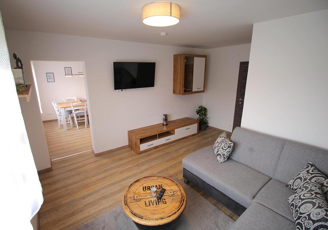Ferienwohnung "Haus Falle" Schiefling am See Exterior foto
